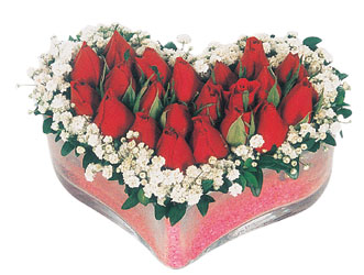  İsparta çiçekçi telefonları  mika kalpte kirmizi güller 9 