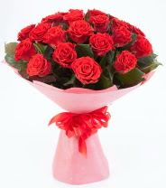 12 adet kırmızı gül buketi  İsparta çiçek siparişi sitesi 