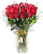 27 adet vazo içerisinde kırmızı gül  İsparta İnternetten çiçek siparişi 