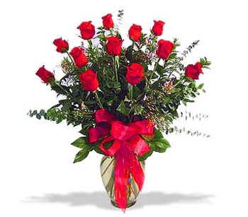 çiçek siparisi 11 adet kirmizi gül cam vazo  İsparta online çiçek gönderme sipariş 
