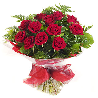 Ucuz Çiçek siparisi 11 kirmizi gül buketi  İsparta çiçek online çiçek siparişi 