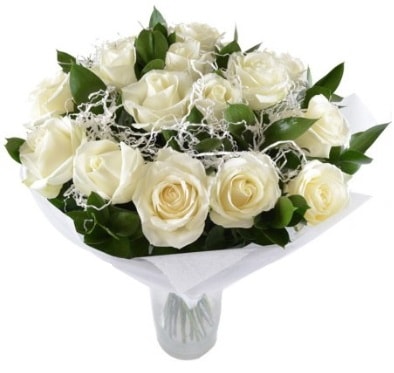 15 beyaz gül buketi sade aşk  İsparta çiçek satışı 